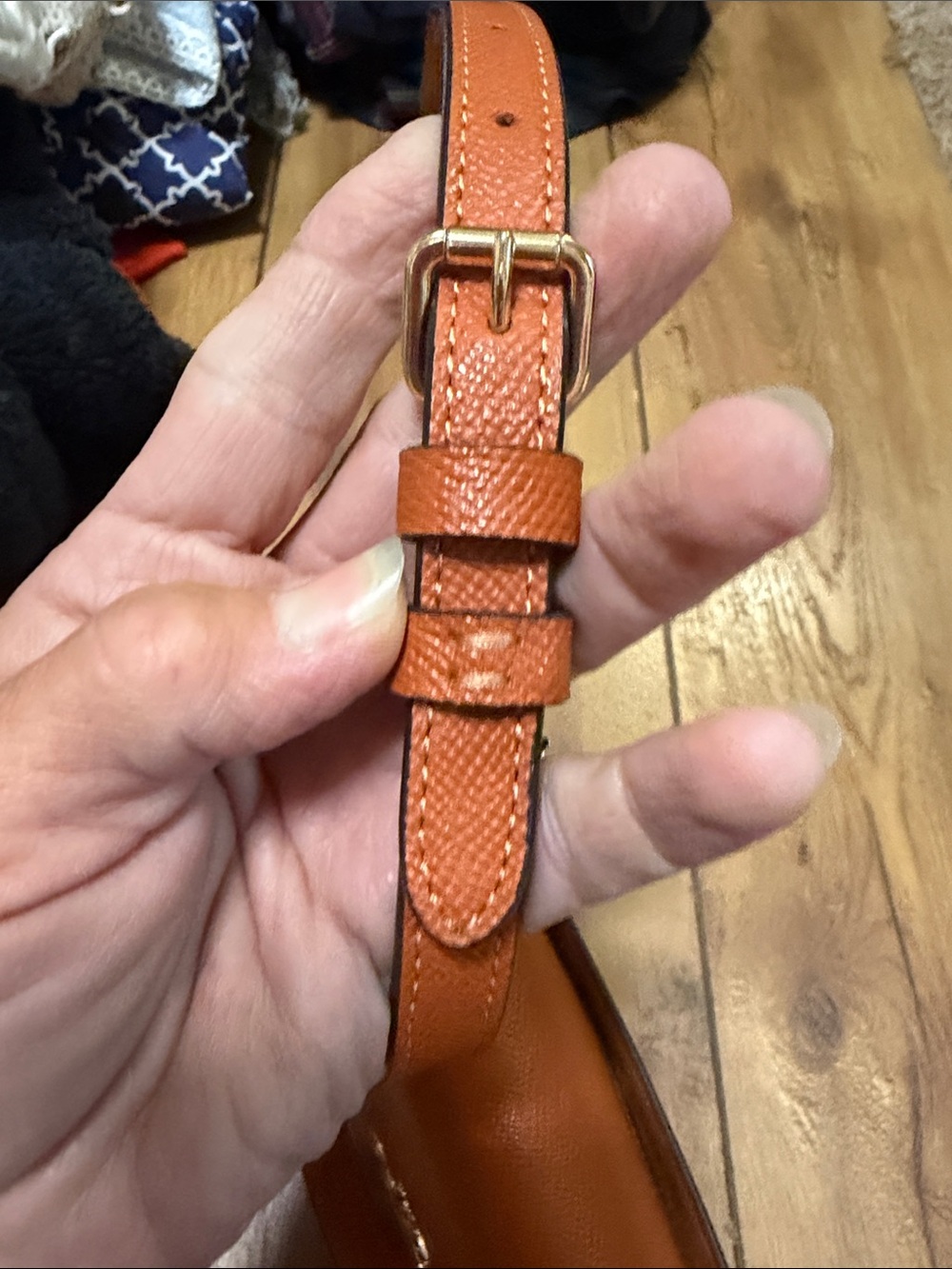 Coach Pebbled Leather Crossbody in Burnt Orange with Gold Hardware - Picture 8 of 9